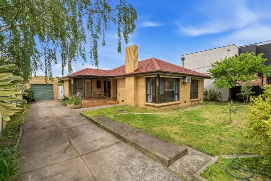 2 Winn Grove, Fawkner VIC 3060-Image
