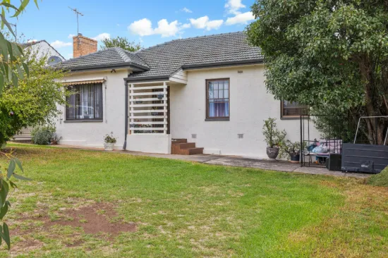 2 Yeelanna Avenue, Seaview Downs, SA 5049