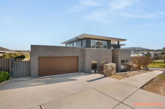 20 & 20a And 20a Lester Terrace, Moncrieff, ACT 2914