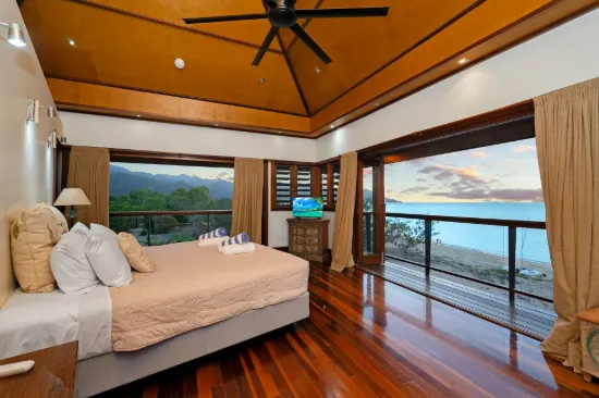 20-21 Pacific Drive, Horseshoe Bay, Qld 4819-Image