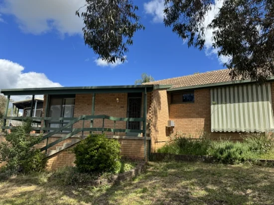 20 Albert Street, Parkes, NSW 2870 - For Rent