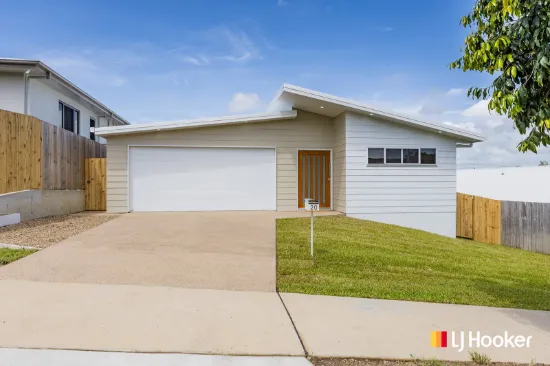 20 Azure Drive, Rural View, Qld 4740