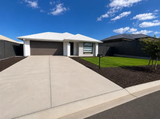 20 Brian Hurn Crescent, Angaston, SA 5353