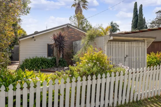 20 Bruntnell Street, Kearneys Spring, Qld 4350