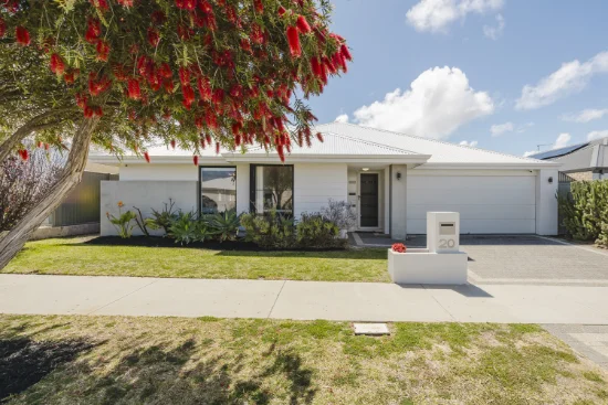 20 Carmine Steet, Eglinton, WA 6034
