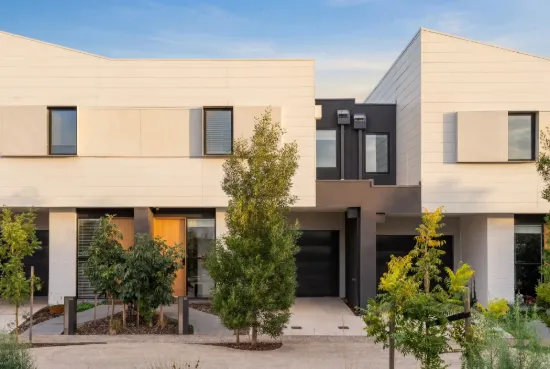 20 Casuarina Way, Preston, Vic 3072