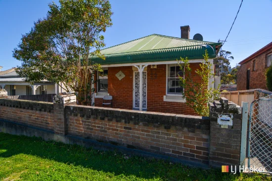 20 Chifley Road, Lithgow, NSW 2790