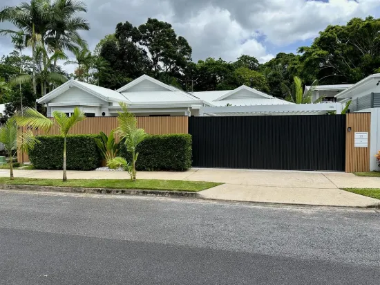 20 Clemson Avenue, Edge Hill, Qld 4870