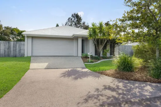 20 Coonowrin Crescent, Mountain Creek, Qld 4557