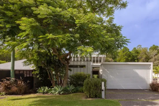 20 Coral Tree Avenue, Noosa Heads, Qld 4567