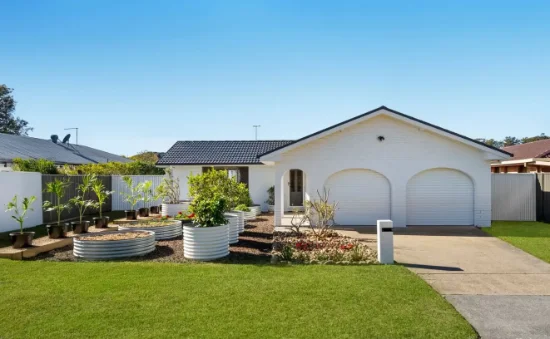 20 Cormack Place, Currumbin Waters, Qld 4223 - For Rent