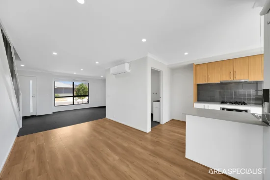 20 Dawson Street, Thornhill Park, Vic 3335