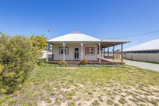 20 Elizabeth Way, Jurien Bay, WA 6516