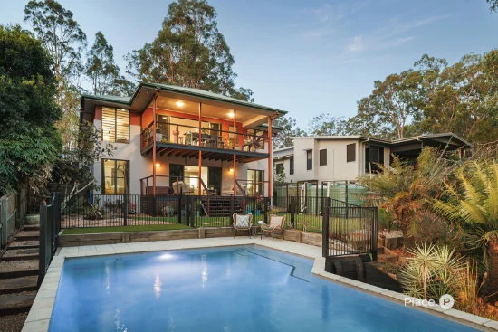 20 Gordon Circuit, Seventeen Mile Rocks, Qld 4073