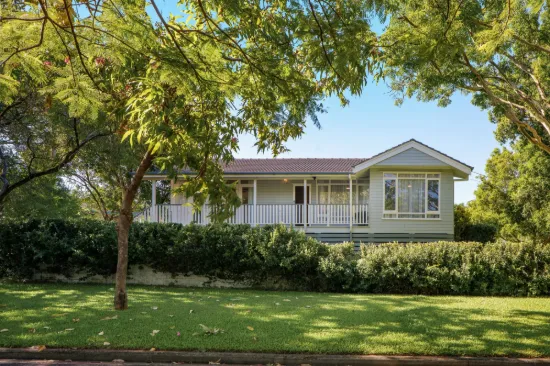 20 Illawarra Street, Everton Hills, Qld 4053