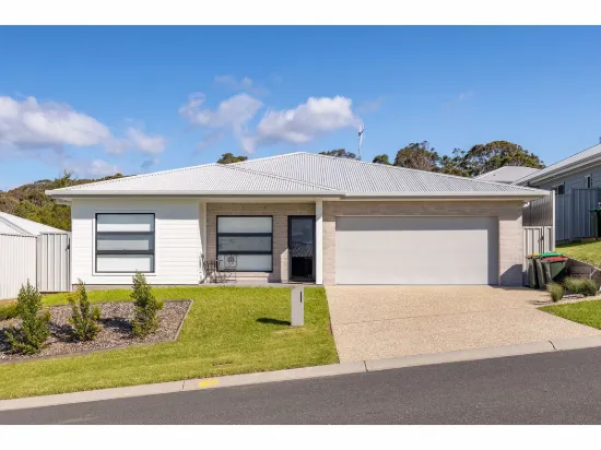 20 Ivory Street, Diamond Beach, NSW 2430