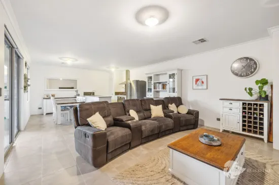 20 Kerang way, Ellenbrook, WA 6069
