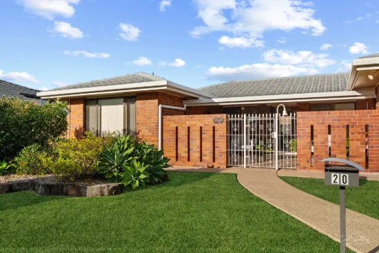 20 Lindisfarne Street, Carindale, Qld 4152