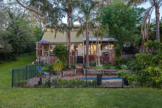 20 Maberley Crescent, Frankston South, Vic 3199 - For Sale