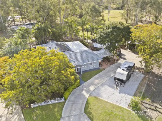 20 Macadamia Court, Walloon, Qld 4306
