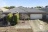 20 Macquarie Close, Delacombe, Vic 3356