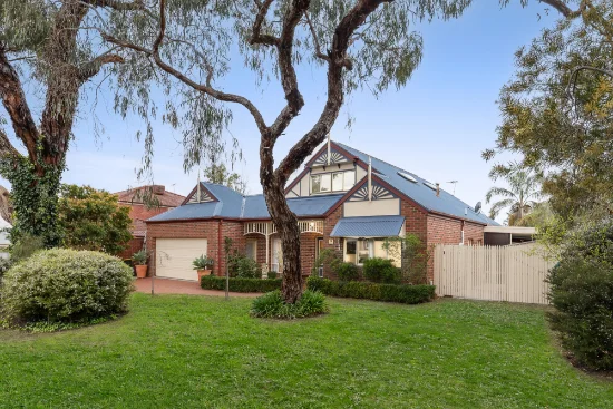 20 Manorwoods Drive, Frankston, Vic 3199