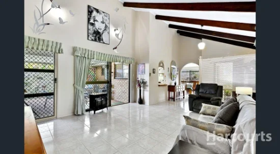 20 Michelle Drive, Point Vernon, Qld 4655