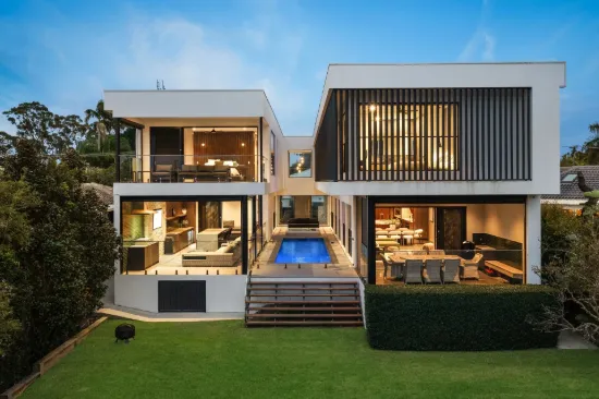 20 Park Avenue, Broadbeach Waters, Qld 4218