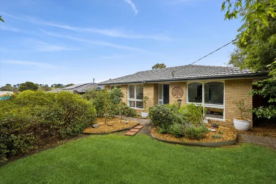 20 Pembroke Road, Mooroolbark, Vic 3138 - For Sale