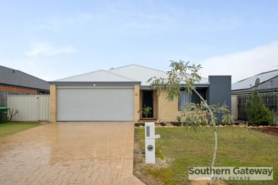 20 Peridot Pass, Wellard, WA 6170