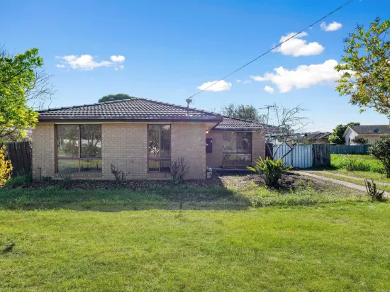 20 Quigley Street, Hamilton, Vic 3300