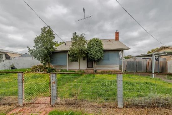 20 Railway Terrace, Ouyen VIC 3490-Image