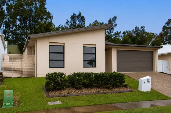 20 Robur Crescent, Mountain Creek, Qld 4557