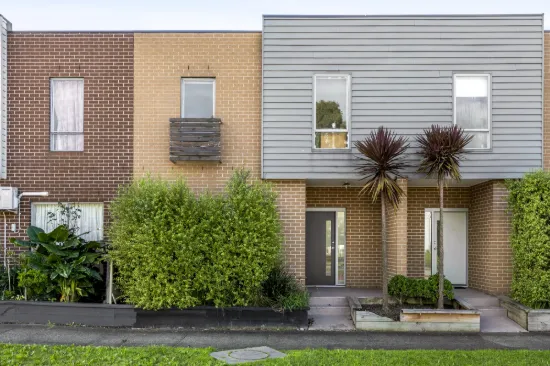 20 Sahi Crescent, Roxburgh Park, Vic 3064