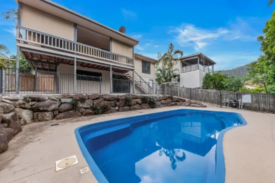 20 Sandpiper Crescent, Jubilee Pocket, Qld 4802