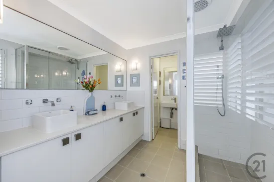 20 Seeana Pass, Halls Head, WA 6210-Image