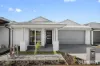 20 Stakes Boulevard, Manor Lakes, Vic 3024