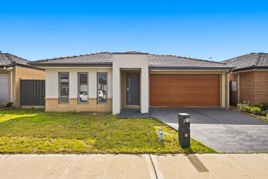 20 Taupe Circuit, Clyde North VIC 3978-Image