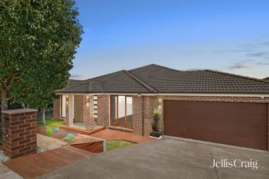 20 Tiverton Circuit, Mooroolbark, Vic 3138