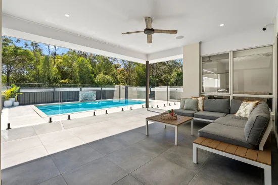 20 Vanstone Way, Redland Bay, Qld 4165 - For Rent