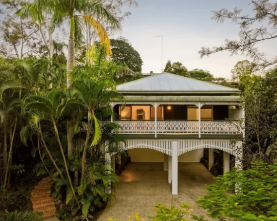 20 Warrawong Street, Chapel Hill, Qld 4069