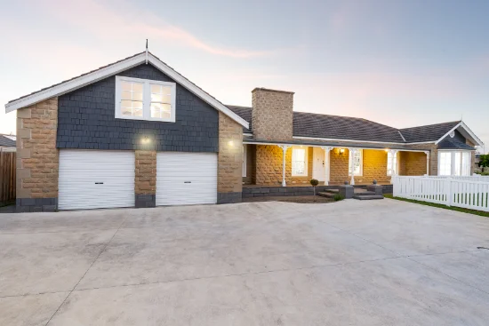 200 Bailey Street, Grovedale, Vic 3216 - For Sale