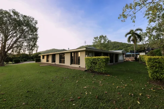 200 Mount Kelly Drive, Mount Kelly, Qld 4807