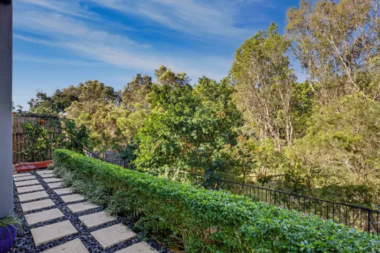 2004/1 The Vistas Drive, Carrara, Qld 4211-Image