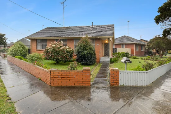 202 St Albans Road, Breakwater, Vic 3219