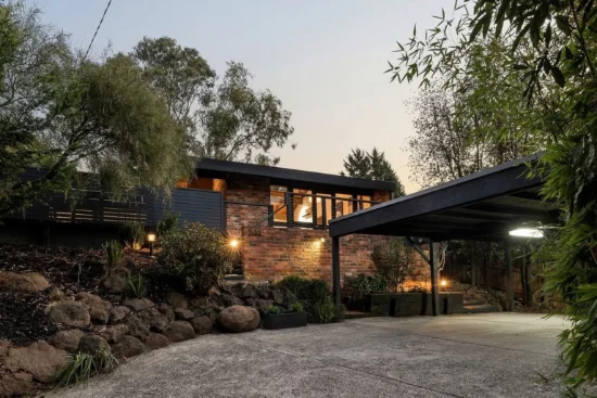 202 Templestowe Road, Templestowe Lower, Vic 3107 - For Rent