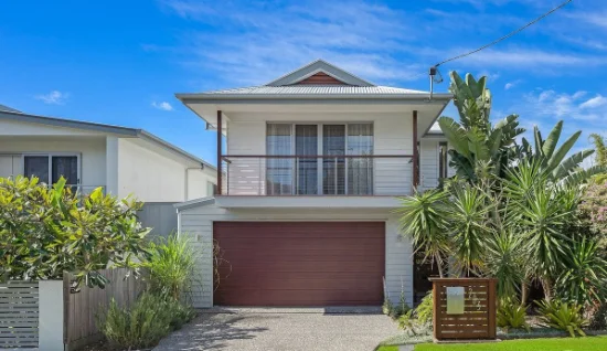 203 Bilsen Road, Wavell Heights, Qld 4012