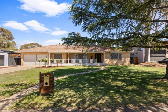 204 Bourke Street, Mount Austin, NSW 2650 - For Sale