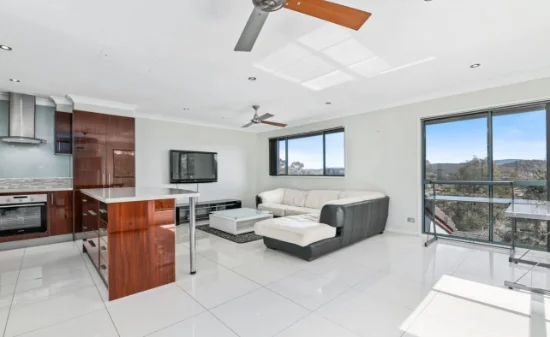 2040/6 Crestridge Crescent, Oxenford, Qld 4210