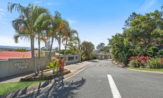 2040/6 Crestridge Crescent, Oxenford, Qld 4210-Image